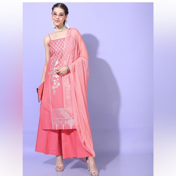 Myntra Other - Beautiful Kurta set - 3 piece